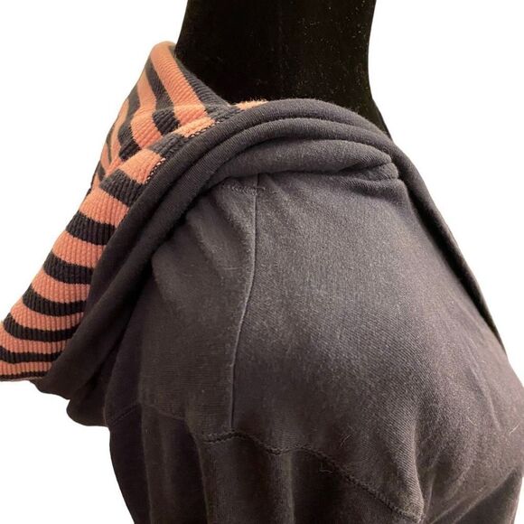 Old Navy Navy Blue Hoodie with‎ Pink and Navy Stripes Size XL - Picture 7 of 13